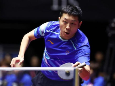 许昕透露要给樊振东减压