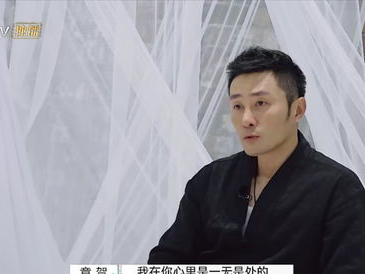 再见爱人：郭柯宇诠释永恒的白月光情感